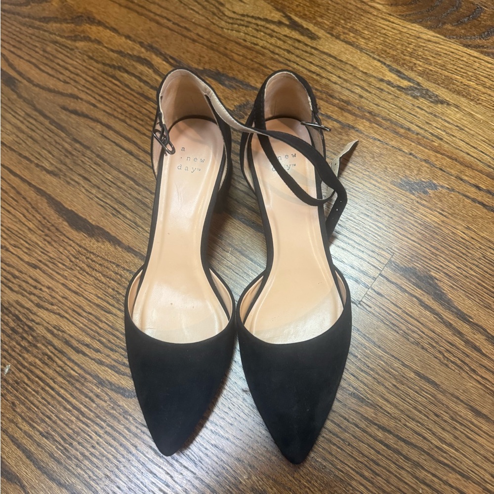 A New Day Pointed Toe Block Heel - 8